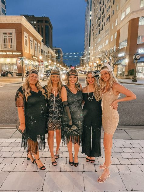 Party Like Gatsby Outfit, Gatsby Themed Party Outfit Women, 1920s Fashion Party Roaring Twenties, Gatsby Costume Women, 20s Outfits Women Party, 20s Bday Party, 20s Theme Outfit, Roaring 20s Women, Diy Gatsby Outfit