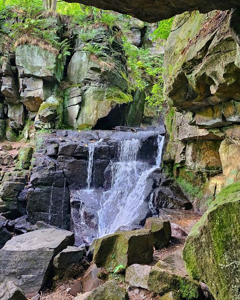 📍 Lumsdale Waterfalls, Matlock, Derbyshire, Peak District National Park, UK #Travel #Adventure #PeakDistrict #Matlock #Lumsdale #Waterfall #Hiking #Nature #History #HiddenGems #PapaBearExplores #Outdoors #Derbyshire #NatGeo #ExploreMore #Insta360 #SoloHiking #your_peakdistrict Matlock Derbyshire, Peak District National Park, Hiking Nature, Peak District, Papa Bear, Uk Travel, Travel Adventure, National Park, Maine