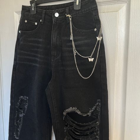 Cider Black Ripped Jeans Butterfly Chain Size: Small 100% Cotton New With Tags Pants Ripped Jeans, Dark Ripped Jeans, Black Ripped Jeans Outfit, Jeans Butterfly, Ripped Black Jeans, Jeans With Chains, Baggy Ripped Jeans, Goth Pants, Jeans Chain