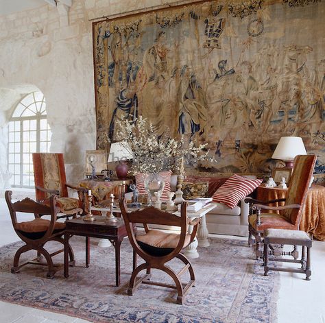 Eclectic Chairs, French Tapestry, Medieval Tapestry, Country Homes, Country Houses, Stone Walls, Santiago Chile, French Interior, Beautiful Country