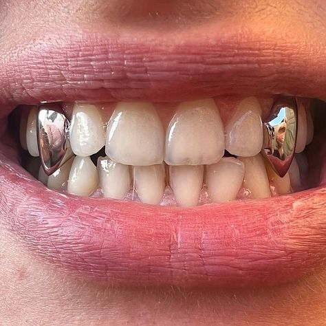 Vampire Grillz, Fang Grillz, Halloween Teeth, Silver Grillz, Grillz Teeth, Teeth Caps, Dope Jewelry Accessories, Tooth Gems, Gold Grillz