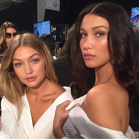 Mrs Bella, Gigi Hadid Beauty, Bella Gigi Hadid, Hadid Sisters, Bella Hadid Outfits, Model Lifestyle, Bella Hadid Style, Hadid Style, Model Aesthetic