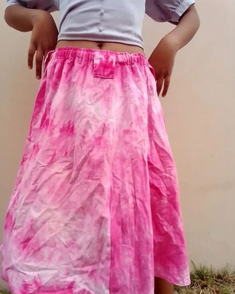 Handmade Pink and white tie dye skirt has belt loops No Tags Fits a size: Small - Medium ( elasticated waist ) Measurements Waist 116cm Hips 124cm Length 64cm R80 Please DM to purchase White Tie, Pink And White, Tie Dye Skirt, Tie Dye, Dye, Skirt, Tags, Pink, White