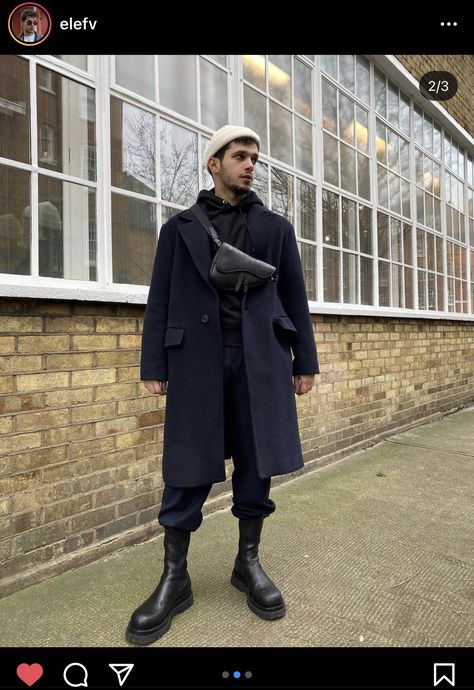 Street Outfit Men, Chelsea Boot Outfit, Guy Outfits, Alt Clothing, Fashionable Men, Navy Coat, 2023 Fashion, Street Outfit, Chunky Boots