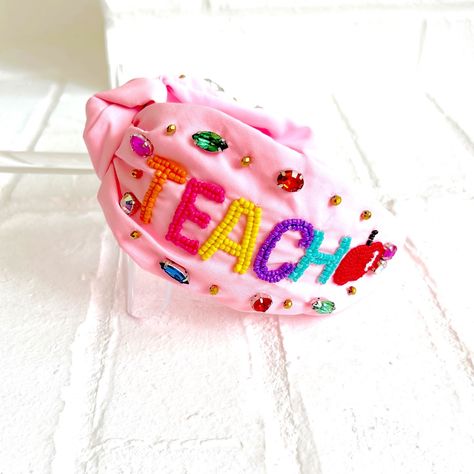 Teacher Headbands, Student Teaching Outfits, Jewel Stones, Teaching Classroom Decor, Teacher Fits, Cute Teacher Outfits, Teacher Accessories, Classroom Style, Teacher Gift Ideas