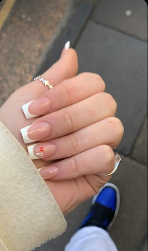 French Tip And Heart Acrylic Nails, Simple French Tip Short Nails, French Tip Acrylics With Initial, Short Tapered Square French Tip Acrylics, Initial Nails Square, Short French Tips With Initial, French Tip Nails With Initials Short, Short Acrylic Nails Designs With Initial, French Tip Nails With Initial Design