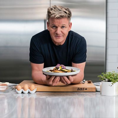 Gordon Ramsay Teaches Restaurant Recipes | MasterClass | Eggs, Fish Celebrity Chef Recipes, Chef Dishes, Famous Chef, Online Cooking Classes, Cooking Restaurant, Chef Gordon, Chef Gordon Ramsay, Cooking Courses, Signature Dishes