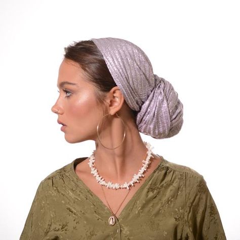 See All Types Of Volumizers >> https://etsy.me/2hTjuYLNEW! Introducing our new style of Bobo. This is the best quality Volume based cap!The fullness looks lovely and natural with any kind of headcovering.Simply place the Tichel Volumizer on your head before wearing your tichel and then tie the tichel over it! The Tichel Volumizer is Excellent for wearing under any tichel, head scarf, wig, hair snood, pre tied bandana and more.Whether you have short hair, long hair or no hair, this volume b Tichel Volumizer, Hair Snood, Hair Wrap Scarf, Head Wrap Styles, Hair Scarf Styles, Head Scarf Styles, Hair Cover, Bandana Hairstyles, Hair Wraps