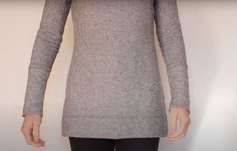 This is a guide to making a DIY cropped sweater. Learn how to revamp an old sweater by cropping and altering, with this step-by-step tutorial. Shorten A Sweater Diy, Crop Sweater Diy, How To Crop A Sweater, Diy Cropped Sweater, Cropped Sweater Outfit, Sweater Tutorial, Tight Sweater, Recycled Sweater, Fluffy Sweater