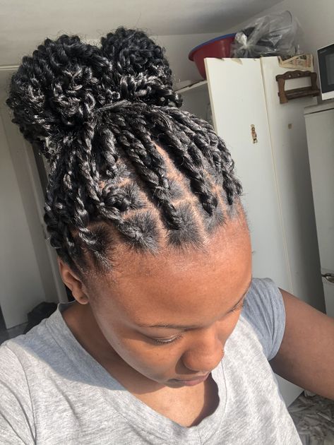 Rubber Band Twist, Rubber Band, Hair Ideas, Dreadlocks, Twist, Hairstyles, Band, Hair Styles, Hair