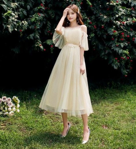 Summer Casual Dresses, Off Shoulder Bridesmaid, Off Shoulder Bridesmaid Dress, Beach Sundress, School Outfit Women, Flowy Design, Wedding Memorial, Junior Bridesmaid Dresses, Junior Bridesmaid