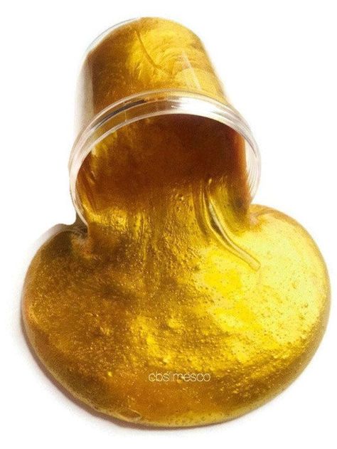 Gold Slime Spill! Slime Clothes, Borax Free Slime, Metallic Slime, Slime Clear, Sensory Gifs, Free Slime, Borax Slime, Clear Slime, Cartoon Character Pictures