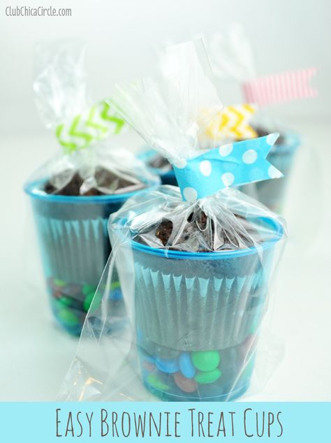 Great Ideas -- 20 DIY Party Ideas! Classroom Birthday Treats, Easy Party Treats, Bake Sale Treats, Classroom Snacks, Brownie Treats, Diy Party Ideas, Easy Brownie, Budget Birthday, Class Birthdays