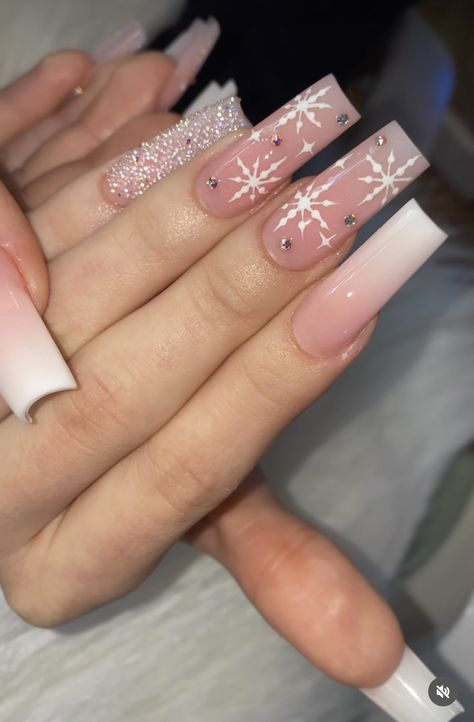 Christmas Nail Sets Simple, Ombre With Snowflake Nails, Elegant Winter Acrylic Nails, Medium Length Winter Nails, Simple Christmas/new Years Nails, Nails Idea Winter, Medium Square Nails Designs Winter, Medium Square Acrylic Nails Winter, White Winter Acrylic Nails