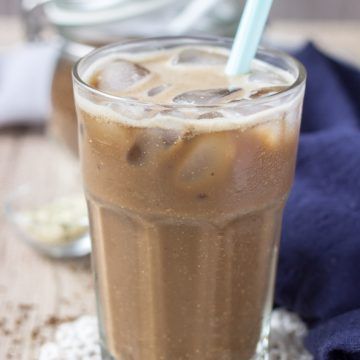 Iced Coffee Protein Shake - Natalie's Health Herbalife Iced Coffee, Morning Coffee Smoothie, Pumpkin Smoothie Healthy, Pumpkin Smoothie Recipe, Coffee Smoothie Recipes, Iced Coffee Protein Shake, Iced Coffee Recipe, Gluten Free Vegetarian Recipes, Paleo Dishes