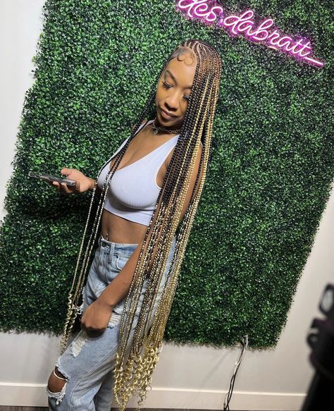 Hello Hair, Lemonade Braids Hairstyles, Lemonade Braids, Braided Hairstyles For Black Women Cornrows, Sleek Ponytail Hairstyles, Breaking Hair, Braided Cornrow Hairstyles, Cute Braided Hairstyles, Hairstyle Inspo