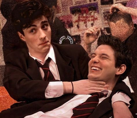 James And Sirius, Buku Harry Potter, Aaron Taylor, Hogwarts Aesthetic, All The Young Dudes, Remus Lupin, Ben Barnes, Harry Potter Marauders, Harry Potter Aesthetic