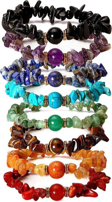 Chakra Crystal Bracelet, Chip Bracelet Ideas, Crystal Chip Bracelet Ideas, Handmade Stone Bracelets, Natural Stone Bracelets For Women, Stone Chip Jewelry Diy, Stone Bracelet Ideas Gemstones, Gemstone Bracelet Designs, Seven Chakra Bracelet