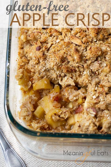 Gluten-Free Apple Crisp! An easy, healthy apple crisp everyone will love! The perfect gluten-free fall or Thanksgiving dessert. #glutenfreeapplecrisp #applecrisprecipe #applecrisp #glutenfreethanksgiving Gluten Free Apple Desserts, Glazed Apples, Apple Crisp Dessert, Crisp Desserts, Gluten Free Thanksgiving Recipes, Healthy Apple Crisp, Gluten Free Apple Crisp, Gluten Free Apple, Easy Gluten Free Desserts