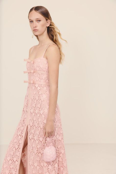 Resort 2025 - Giambattista Valli Paris | Haute Couture Fashion Show Poster, Resort 2025, Giambattista Valli Couture, Giambattista Valli Haute Couture, Dresses Sewing, Haute Couture Gowns, Paris Haute Couture, Pink Shades, Giambattista Valli