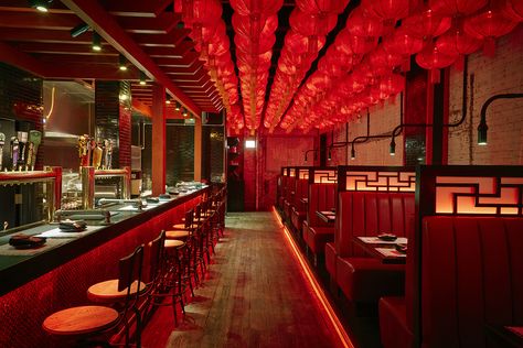 Chinese Restaurant Design Modern, Asian Restaurant Interior Design, Chinese Restaurant Interior Design, Chinese Restaurant Interior, Chinese Restaurant Design, Modern Chinese Restaurant, Lantern Restaurant, Modern Chinese Interior, Chinese Bar