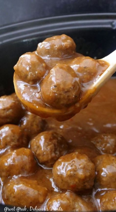 A crock pot full of meatballs covered in gravy. Meatballs In Gravy, Juicy Meatballs, Crockpot Meatballs, Meatball Recipes Crockpot, Meatballs And Gravy, Meatball Recipes Easy, Crock Pot Meatballs, Slow Cooker Meatballs, Brown Gravy