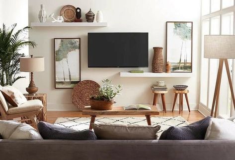 Tv In Living Room, Mounted Tv Ideas Living Rooms, Small Tv Room, Living Room Entertainment, Tv Decor, Living Room Tv Wall, Livingroom Layout, Wall Mounted Tv, Mounted Tv