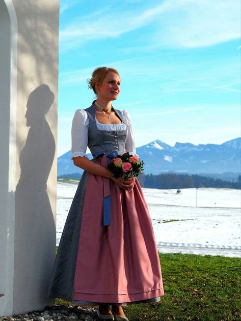 Medieval Dress Peasant, Drindl Dress, Scandinavian Dress, German Dress, Global Dress, Dirndl Dress, Country Dresses, Romantic Outfit, Folk Dresses