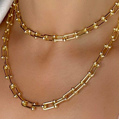 Handcrafted necklace, a timeless tiffany style chunky gold or silver plated chain measuring 16 Link Necklace Jewelry, Tifanny Necklace, Tiffany Necklace Layering, Tiffany Necklace Gold, Gold Chunky Jewelry, Layering Necklaces Gold, Mika Schneider, Chunky Gold Necklace, Tiffany Gold