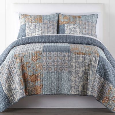 Linden Street Westgrove Quilt - JCPenney Resort Bed, Pottery Barn Quilts, Prom Vintage, Cottage Bedroom, Art Deco Home, Quilted Sham, Twin Sheet Sets, Quilted Bedspreads, Faded Denim