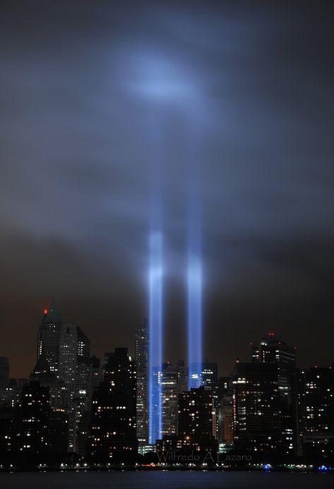 Twin Towers Memorial, Tribute In Light, City Picture, Christian Flag, 19th Anniversary, Patriotic Pictures, Patriots Day, Information Poster, In Remembrance