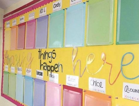 Character Ed Bulletin Board Ideas, Kindergarten White Board Ideas, Classroom Art Gallery Display Ideas, Amazing Work Wall Classroom, Bulletin Board Ideas For Displaying Student Work, Vocab Bulletin Board Ideas, Wow Board Classroom, Hallway Bulletin Boards Elementary Student Work, First Grade Classroom Bulletin Boards