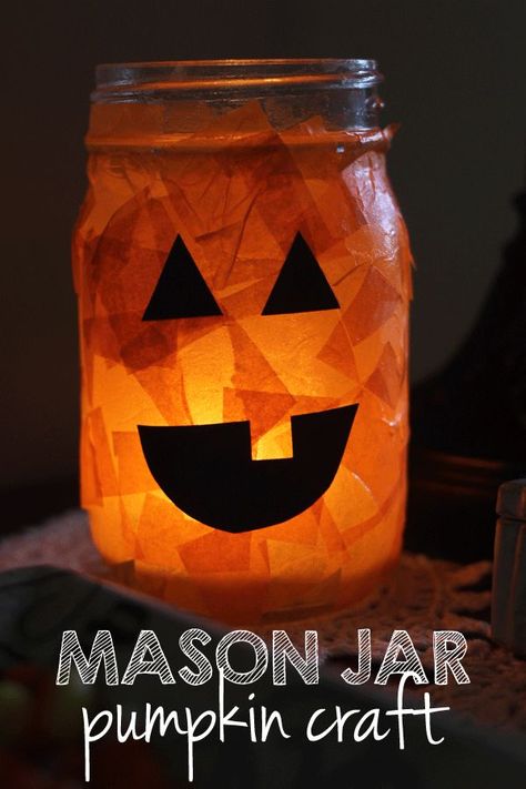 Pumpkin Luminaries, Mason Jar Halloween Crafts, Mason Jar Pumpkin, Fall Mason Jar Crafts, Halloween Luminaries, Diy Halloween Party, Halloween Mason Jars, Pumpkin Craft, October Crafts