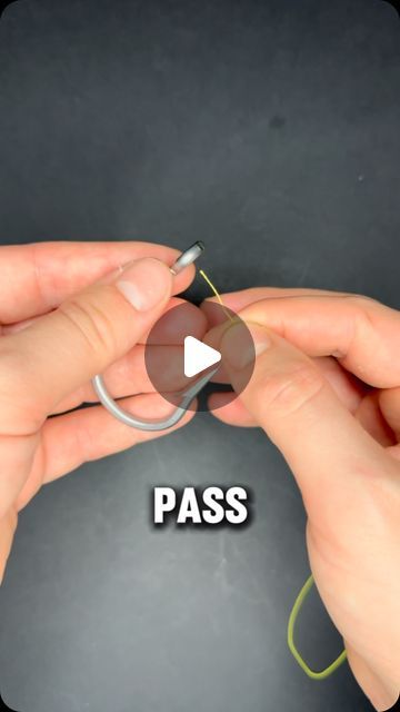 Strongest Fishing Knots, Fishing Knots Tutorials, Uni Knot, Knot Tutorial, Knots Tutorial, Fishing Videos, Fishing Knots, Fishing Reels, Knot