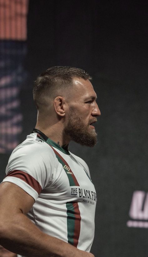 Conor Mcgregor Haircut, Conor Mcgregor Hairstyle, Conor Macgregor, Conor Mcgregor Style, Mma Hairstyles, Ufc Conor Mcgregor, Conor Mcgregor Poster, Men Fade Haircut Short, Mc Gregor