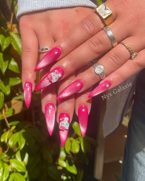 Hello Kitty Nails Stiletto, Kitty Nail, Stilleto Nails Designs, Kitty Nails, Stiletto Nail Art, Nails Stiletto, Hello Kitty Nails, Cat Nails, Fancy Nails