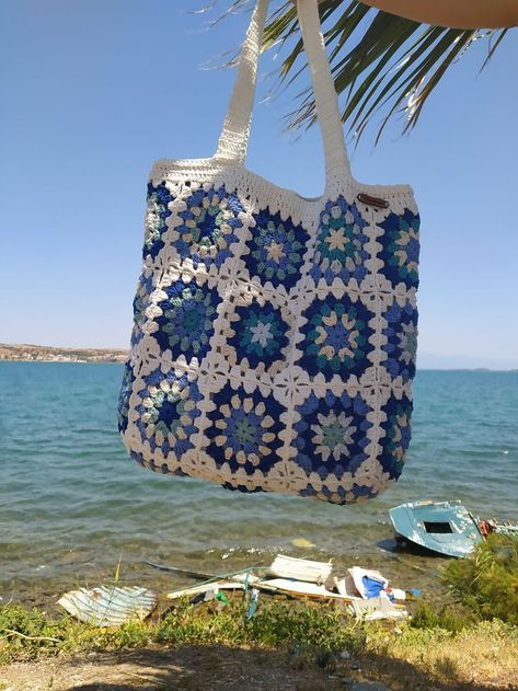 Crochet Grandma, Sac Granny Square, Multi Colored Bag, Boho Tote Bag, Boho Tote, Granny Square Bag, Crochet Shoulder Bag, Retro Bags, Hippie Bags