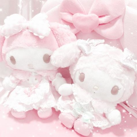 Fashion Pfp, Cute Sanrio, Wallpaper Fashion, Soft Pink Theme, Melody Hello Kitty, Baby Pink Aesthetic, Kawaii Core, Pink Coquette, Cute Wallpaper