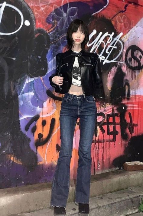 Rockstar Gf Fashion, Rockstar Gf Outfit Aesthetic, Rockstar Girl Outfit, Y2k Rockstar, Peony Aesthetic, Trending Streetwear, Rock Star Outfit, Street Outfits, Rockstar Gf