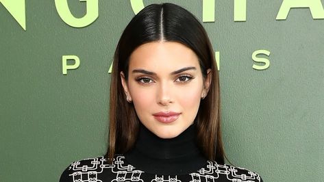 What Kendall Jenner Eats In A Day, Kendall Jenner Meal Plan, Kardashian Meals, Kendall Jenner Diet, Chipotle Order, Ice Cream Brands, Big Breakfast, Eat In A Day, Shredded Mozzarella