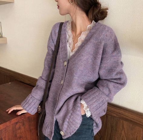 Purple Cardigan, 가을 패션, Looks Style, Outfits Casuales, Look Cool, Cute Casual Outfits, Aesthetic Fashion, Classy Outfits, Aesthetic Clothes