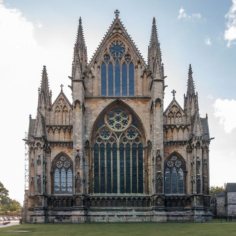 Years built-1185-1311.Lincoln Cathedral, the Cathedral Church of the Blessed Virgin Mary of Lincoln, and sometimes St. Mary's Cathedral in Lincoln,England is the seat of the Anglican bishop. Building commenced in 1088 and continued in several phases throughout the medieval period. It was the tallest building in the world for 238 years (1311-1549),East end of Lincoln Cathedral Lincoln Cathedral Interior, Lincoln Cathedral Drawing, German Cathedrals, Cathedral Facade, Architecture England, Cathedral Building, Gothic Architecture Drawing, Old Cathedral, Lincoln England