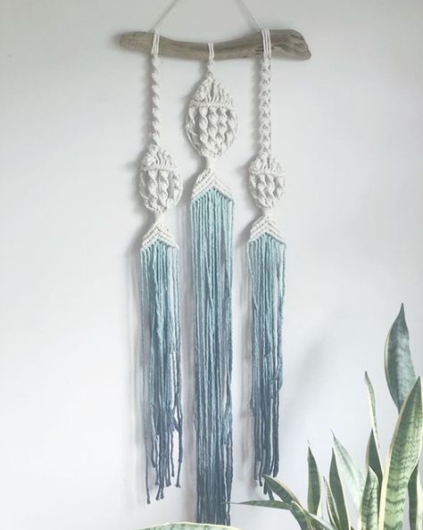 Macrame Feather Tutorial and Ideas - Truly Majestic Diy Wall Hanging Ideas, Fish Nursery Decor, Macrame Fish, Macrame Mural, Australian Decor, Ombre Colour, Diy Macrame Wall Hanging, Fish Wall Hanging, Fishing Nursery