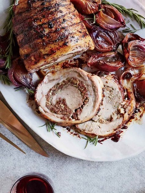 This pork loin in the style of Porchetta will transport you to Tuscany with its spectacular flavor and presentation. via Leite's culinaria Porchetta Recipes, Christmas Roast, Boneless Pork Loin, Mario Batali, Pork Roast Recipes, Pork Loin Recipes, Pork Ham, Pork Shoulder, Pork Dishes