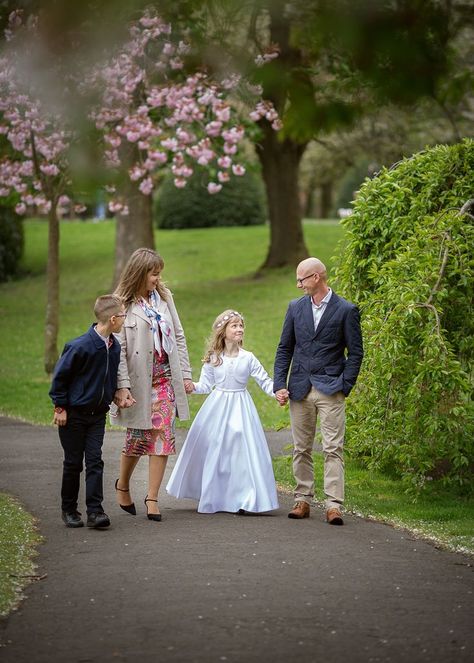 I’m always honoured to be a small part of this important day for your child and whole family. To see your child excited and dressed up ready to make this special step. I offer pricing packages to suit your requirements and budget. Glasgow Family Photography :: First Holy Communion Photos :: Holy Communion Glasgow :: Family Photoshoot :: Glasgow Photographers :: First Holy Communion Dress :: Family Photography Glasgow Kinga Szulz Communion Photos, Holy Communion Dresses, Prom Poses, Communion Party, Baby Baptism, Church Service, First Holy Communion, Family Events, Holy Communion