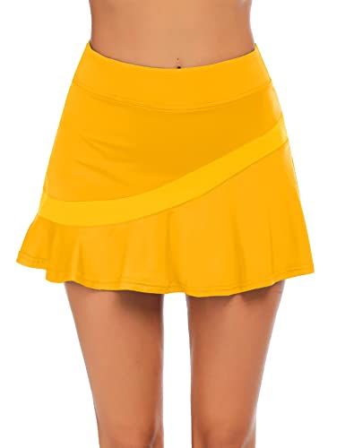 Yellow skirt outfit