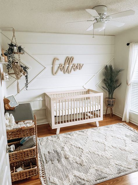 Baby Nursery Inspiration, Baby Room Neutral, Baby Room Themes, Nursery Room Design, Girl Nursery Room, Baby Room Inspiration, Baby Boy Room Nursery, Nursery Room Boy, Nursery Room Inspiration