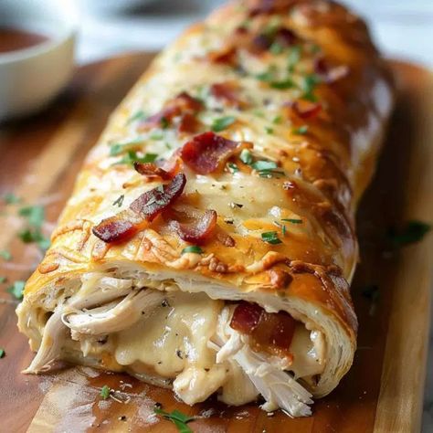 Chicken Bacon Ranch Stromboli – Tasty Recipes Chicken Bacon Ranch Stromboli, Stromboli Roll, Chicken Bacon Ranch Stromboli Recipe, Chicken Stromboli Recipe, Stromboli Recipe Easy, Ranch Pizza, Chicken Bacon Ranch Pizza, Meal Rotation, Stromboli Recipe