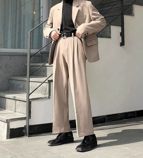 High End Streetwear, Women Right, Asian Streetwear, Streetwear For Men, Beige Outfit, Korean Casual Outfits, Sweaters Hoodies, Suits Clothing, Street Style Outfits Men