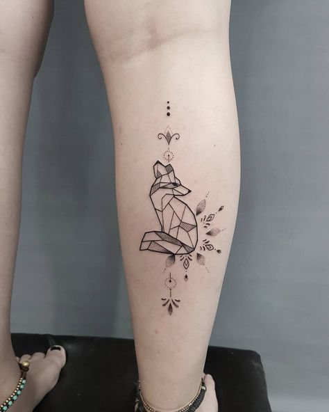 FOXY LADY 🦊 Celtic Fox Tattoo, Small Fox Tattoo, Red Fox Tattoos, Wolf Pack Tattoo, Memento Mori Tattoo, Camping Tattoo, Geometric Animal Tattoo, Fox Tattoo Design, Mandala Hand Tattoos